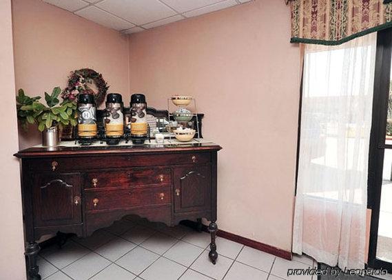 Motel 6-Winnie, Tx Restoran fotoğraf